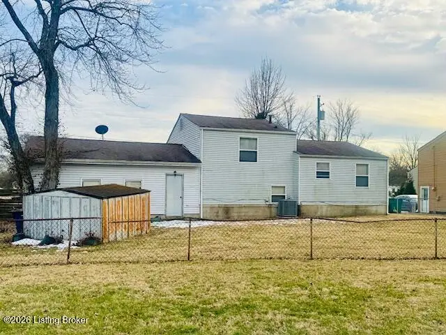 4715 Aledo Ct, Louisville, KY 40229 - #3