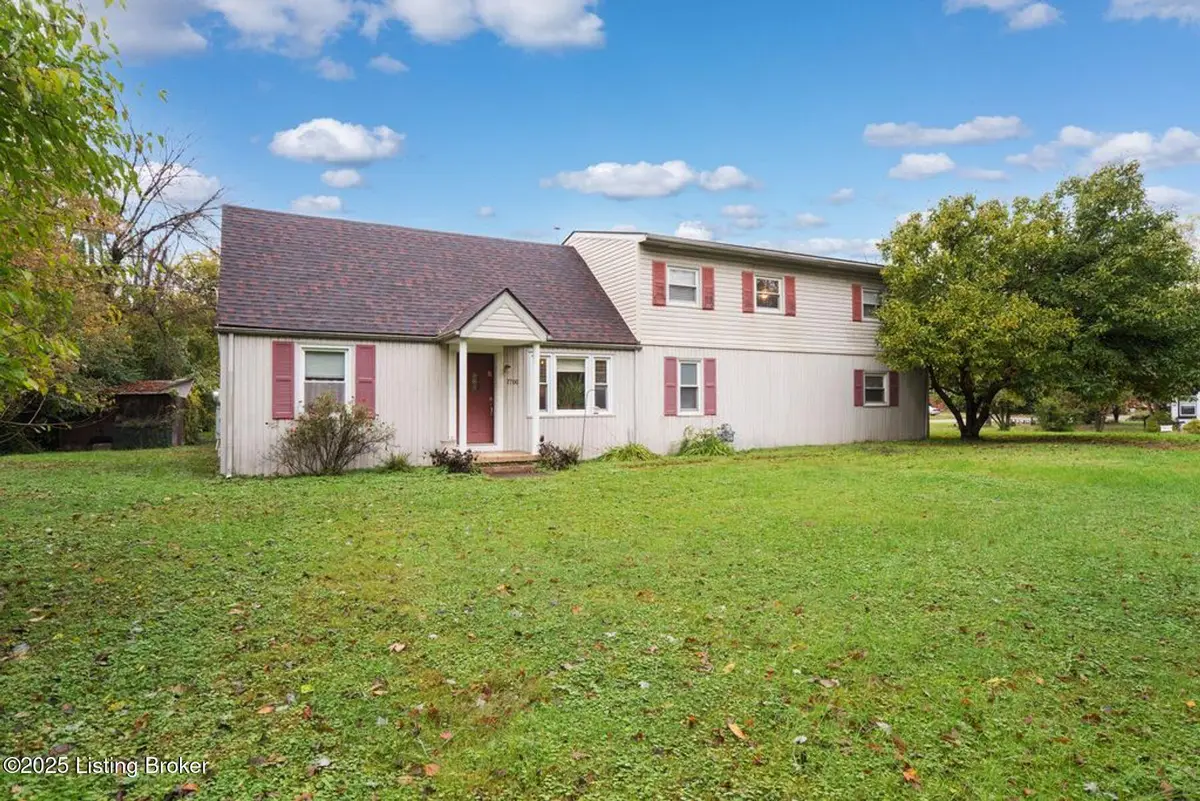 7700 Rosemary Ln, Louisville, KY 40214 - #1