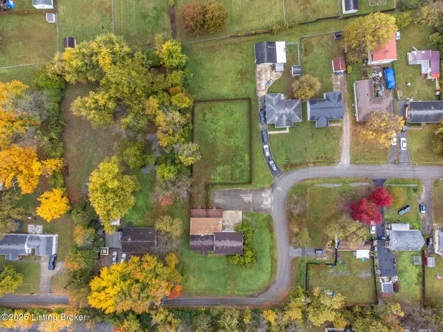 7700 Rosemary Ln, Louisville, KY 40214 - #3