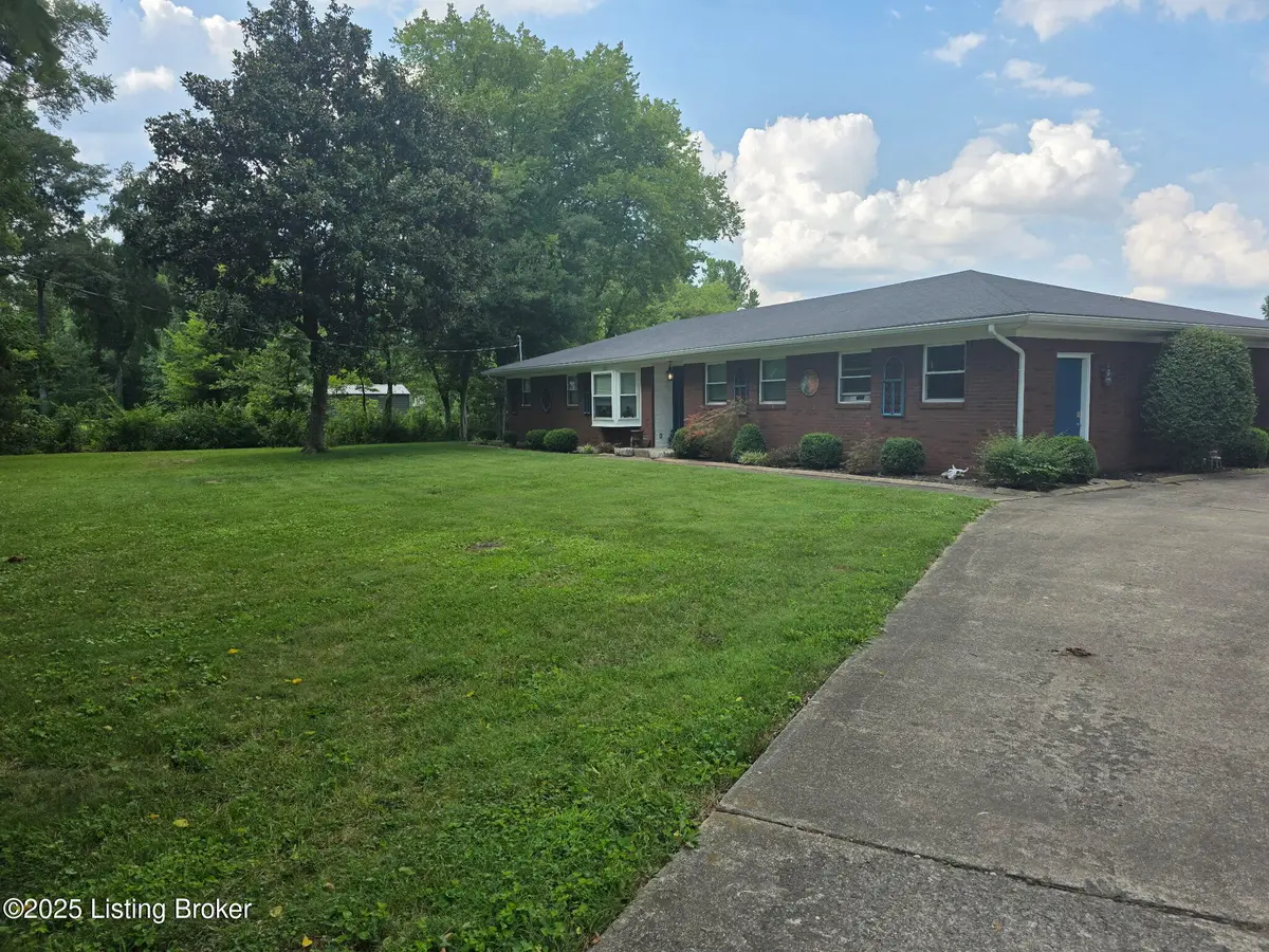 1015 Mt Holly Rd, Fairdale, KY 40118 - #1