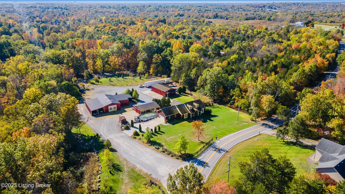 2300 W Elder Park Rd, La Grange, KY 40031 - #1