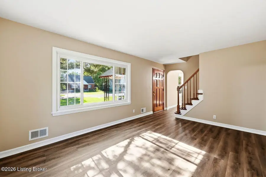 4600 Kiefer Rd, Louisville, KY 40216 - #2