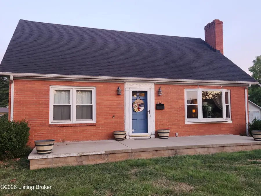 315 S 6th St, Bardstown, KY 40004 - #3