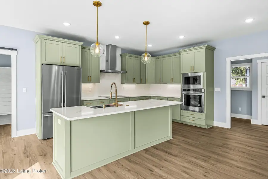 1100 Silvercrest Ln, Louisville, KY 40223 - #2