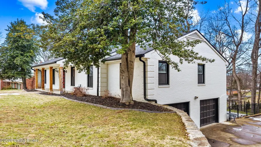 7403 Shadwell Ln, Prospect, KY 40059 - #2