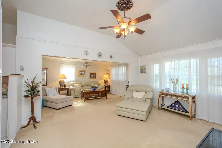 7207 Ethan Allen Way, Louisville, KY 40272 - #2