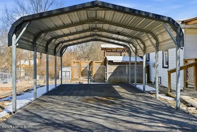 10909 Harrison Ln, Fairdale, KY 40118 - #3