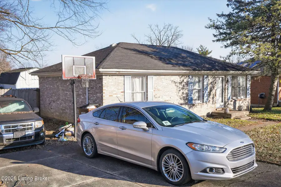 247 Williamsburg Dr, Nicholasville, KY 40356 - #3