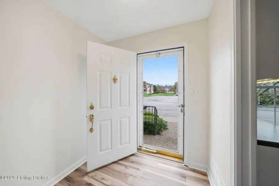 8609 Birch Ct, Louisville, KY 40242 - #3