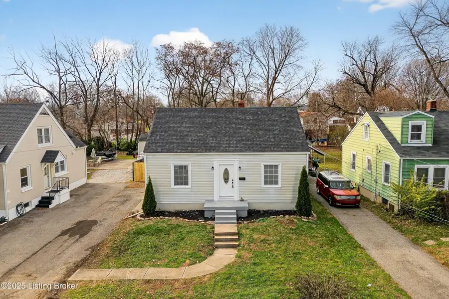 4111 Millcreek Dr, Louisville, KY 40216 - #2