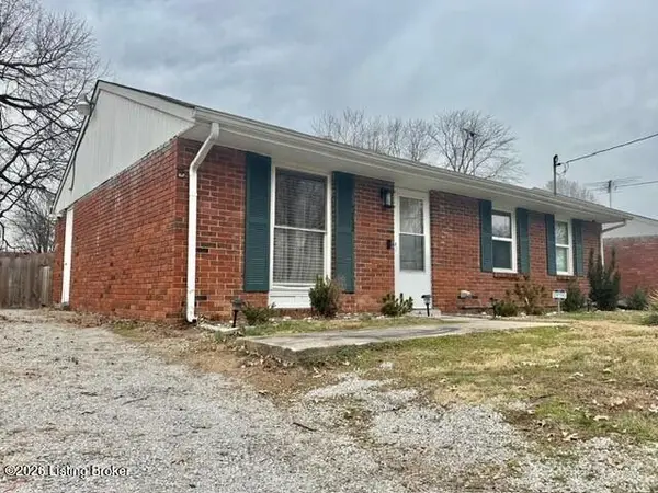 5712 Robinwood Rd, Louisville, KY 40218