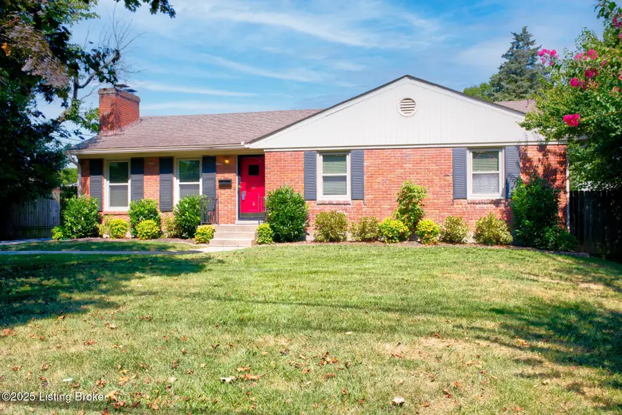 4221 Browns Ln, Lincolnshire, KY 40220 - #3