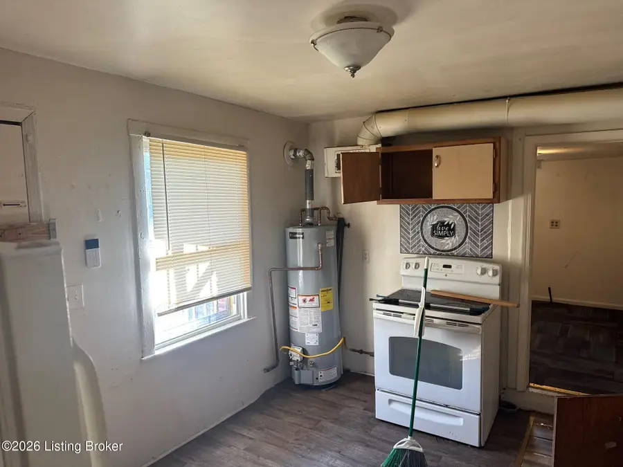 2230 Congress St, Louisville, KY 40212 - #3