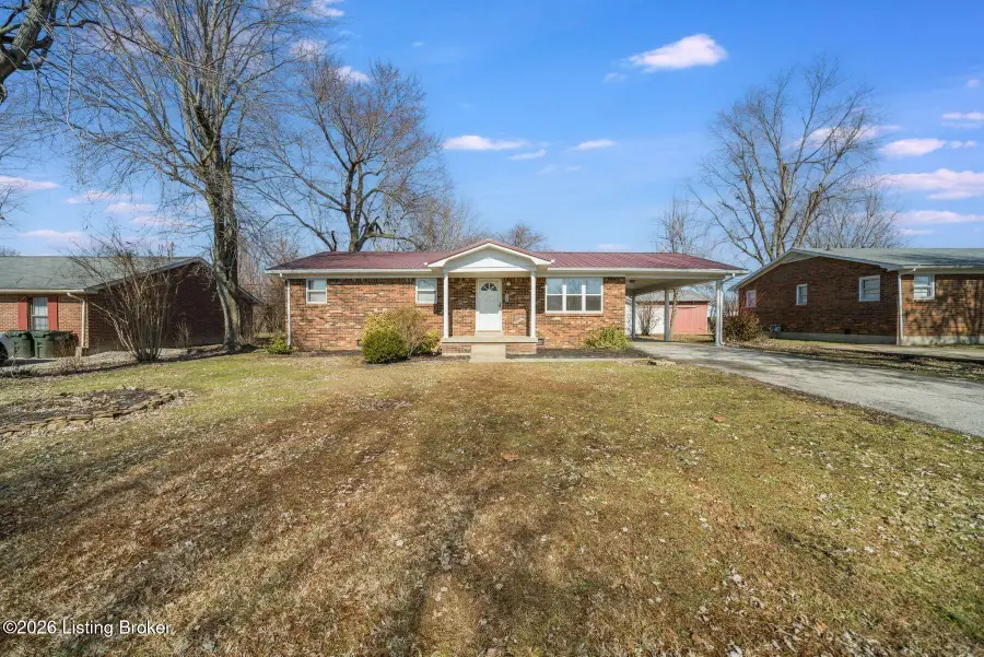 117 Locust St, Hardinsburg, KY 40143 - #2