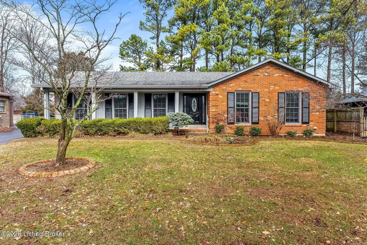 10617 Bracken Branch Ct, Louisville, KY 40223 - #1