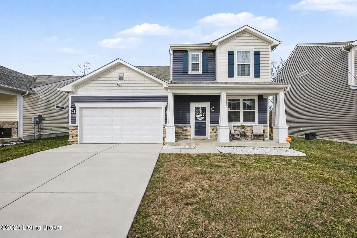 12042 Wooden Trace Dr, Louisville, KY 40229 - #1