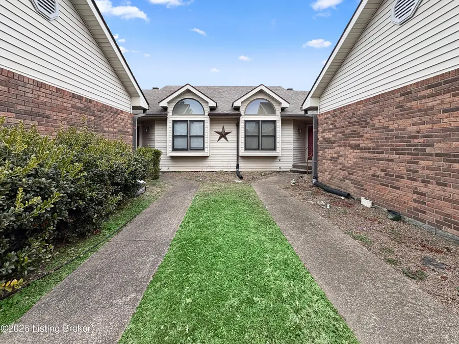 468 Mulberry St, Leitchfield, KY 42754 - #3