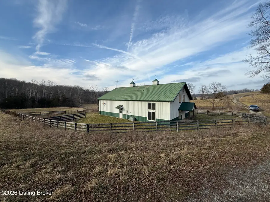 1215 Mike Brown Ln, Taylorsville, KY 40071 - #2