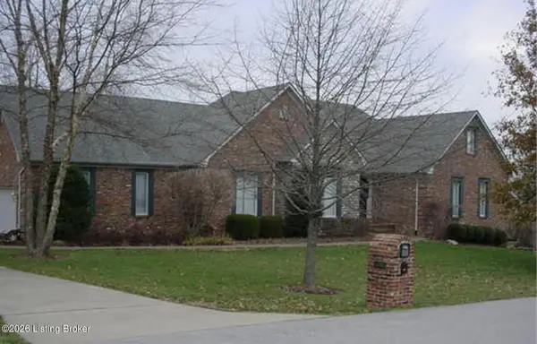 1458 St Andrews Dr, Shelbyville, KY 40065