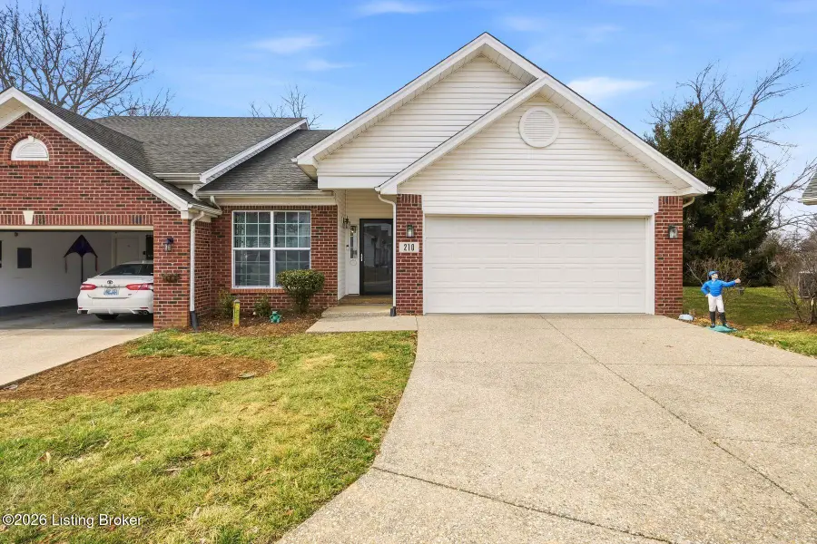 210 Charlton Wynde Dr #5, Louisville, KY 40245 - #2