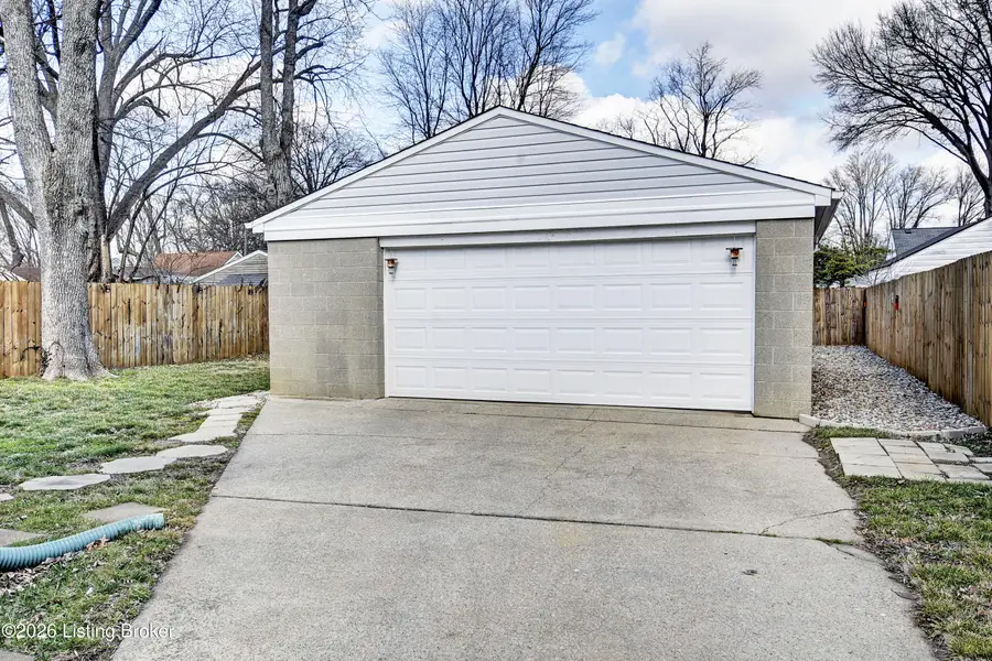 1729 Sonne Ave, Louisville, KY 40216 - #3