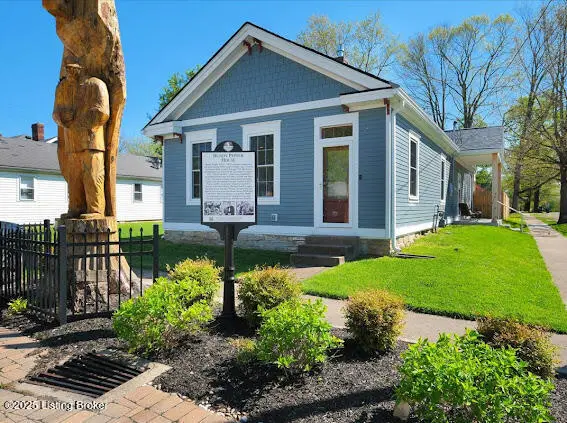 109 S Walnut St, La Grange, KY 40031