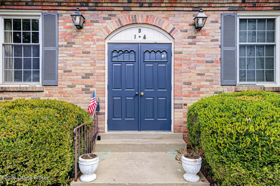 521 Zorn Ave #APT D2, Louisville, KY 40206 - #2