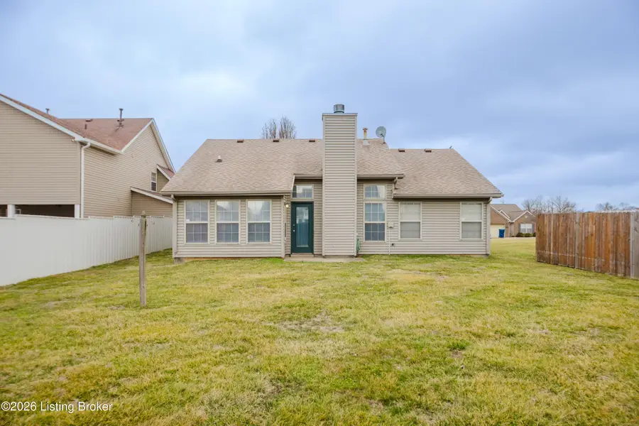 6003 Woodhaven Place Cir, Louisville, KY 40228 - #3