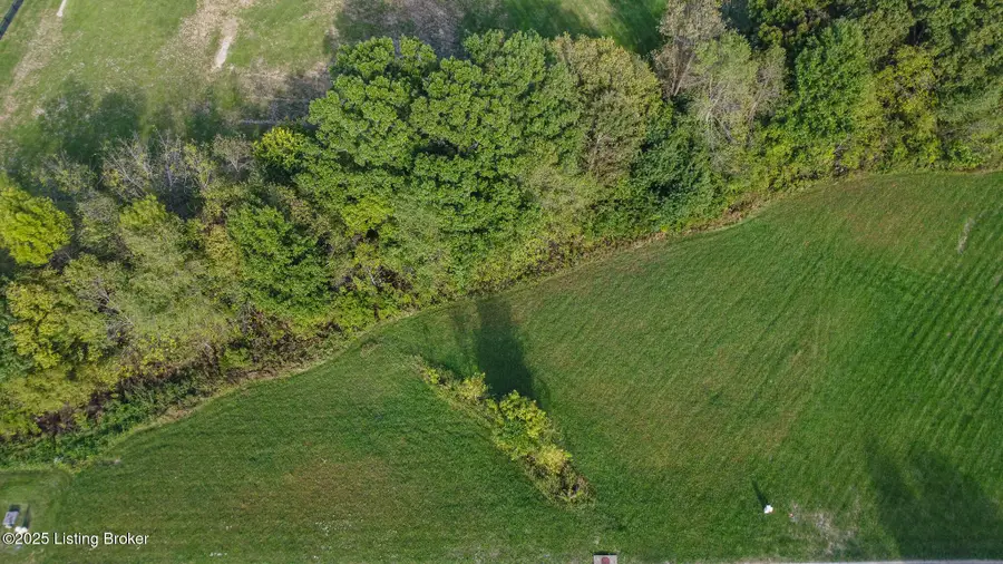 28 Chelsey Park Dr, Fisherville, KY 40023 - #2