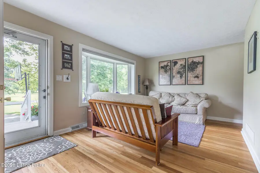 10703 Cedar Creek Rd # R, Louisville, KY 40229 - #3