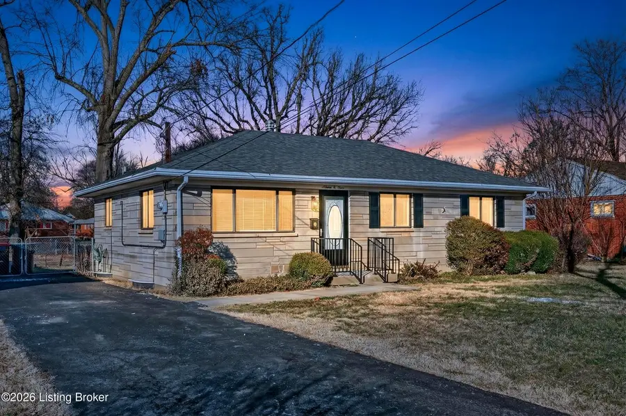 1603 Lou Gene Ave, Louisville, KY 40216 - #2