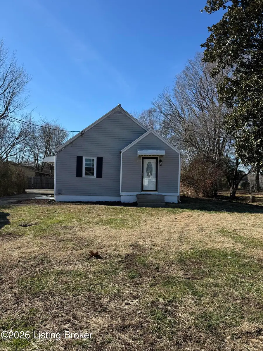 10324 Deering Rd, Louisville, KY 40272 - #2