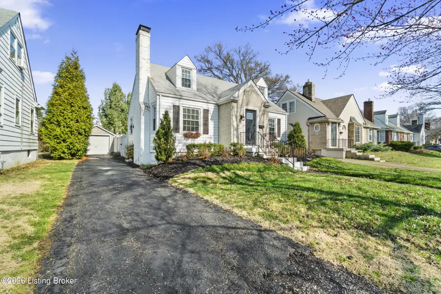 4215 Churchill Rd, Louisville, KY 40207 - #3