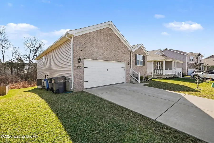 8034 Cedar Mdws Ln, Louisville, KY 40228 - #3