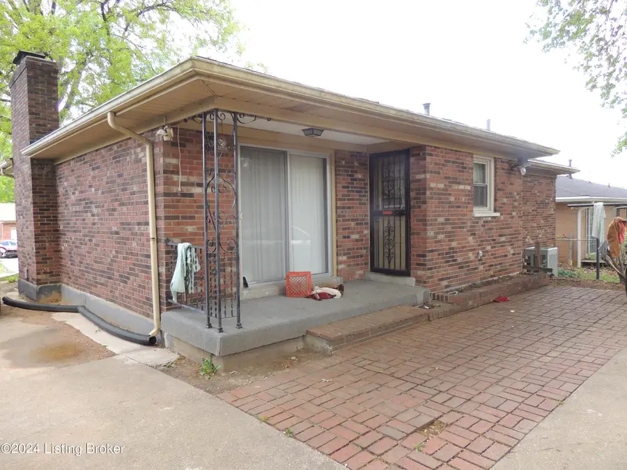 1428 Hobart Dr, Louisville, KY 40216 - #3