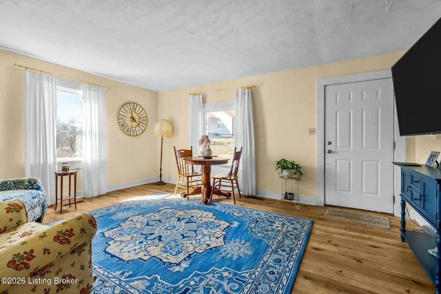 319 N 1st St, Bardstown, KY 40004 - #3