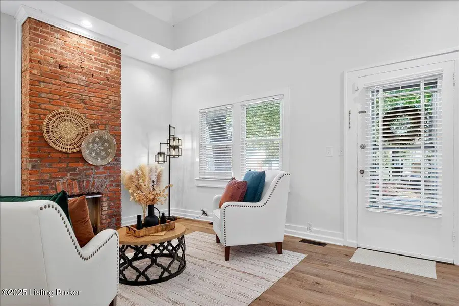 1234 Hull St, Louisville, KY 40204 - #3