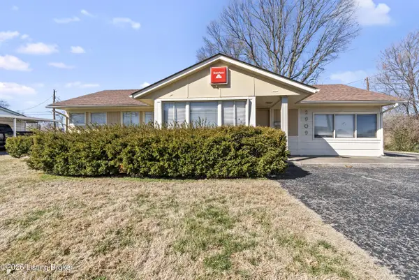 2909 Hikes Ln, Louisville, KY 40218