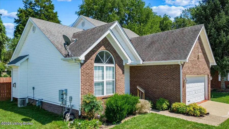 7213 Astin Ct, Louisville, KY 40219 - #2