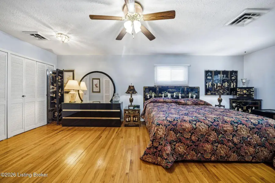 4820 Redstart Rd, Louisville, KY 40213 - #3