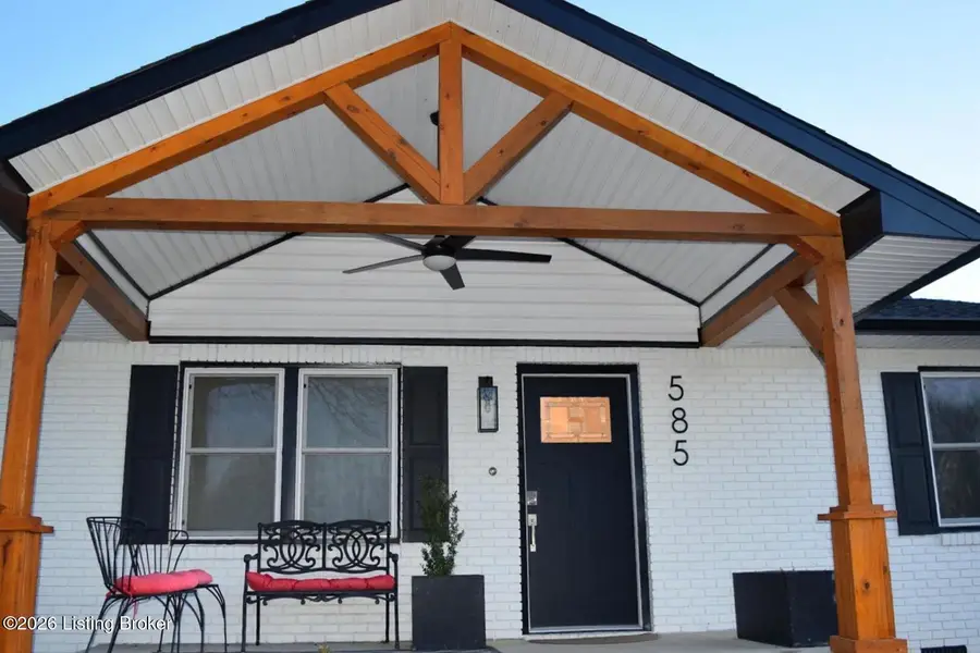 585 Roscoe Veazey Rd, Manitou, KY 42436 - #3