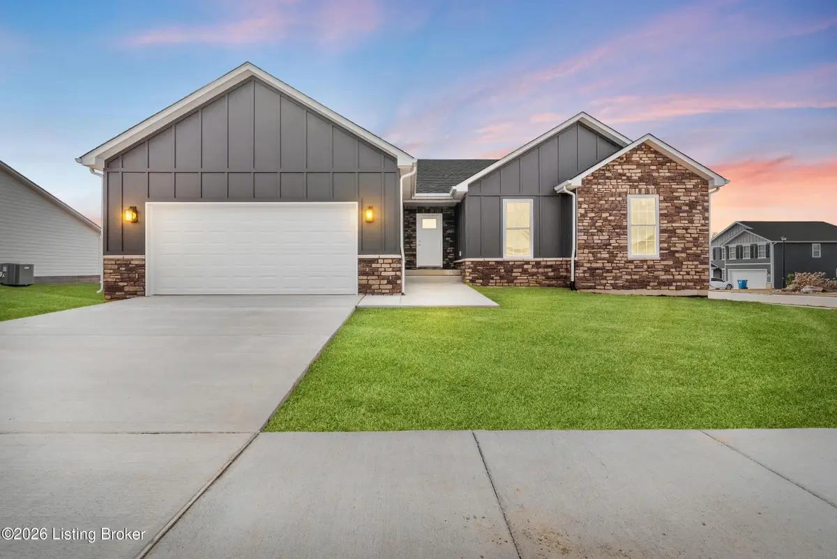 504 Ashwood Ave, Elizabethtown, KY 42701 - #1