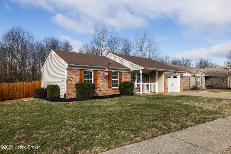 7822 Westbrook Rd, Louisville, KY 40258 - #2