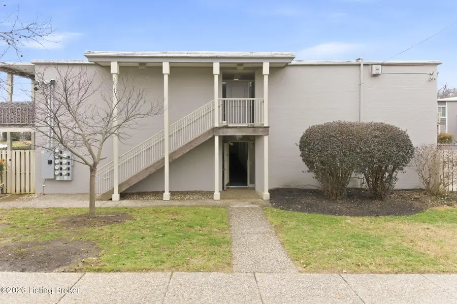 1935 Gardiner Ln #j136, Louisville, KY 40205 - #3