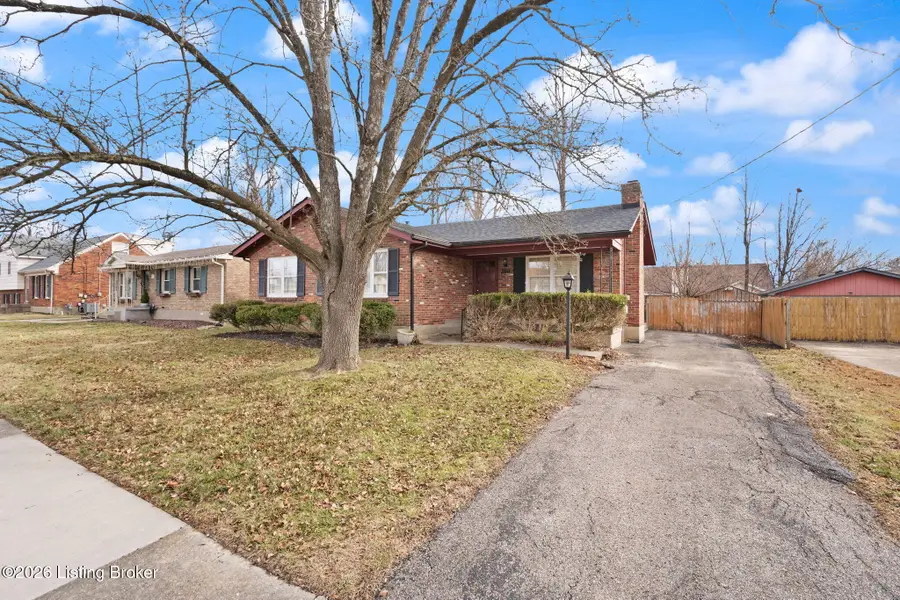 3809 Glenwillow Way, Louisville, KY 40299 - #3