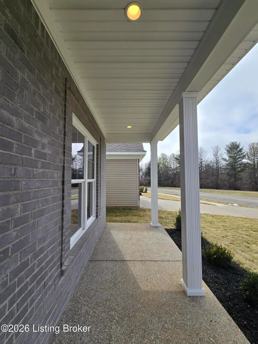 4417 Lochridge Pkwy, Jeffersontown, KY 40299 - #3