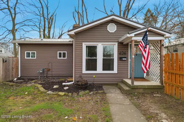 626 E 8th St, Jeffersonville, IN 47130