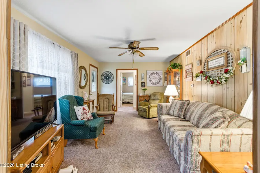 26 Lanter Dr, Shelbyville, KY 40065 - #2