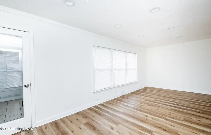 3700 Taylorsville Rd, Louisville, KY 40220 - #3