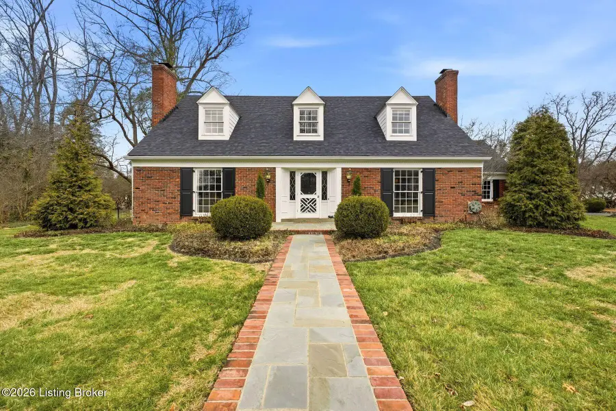 2212 Wynnewood Cir, Louisville, KY 40222 - #2